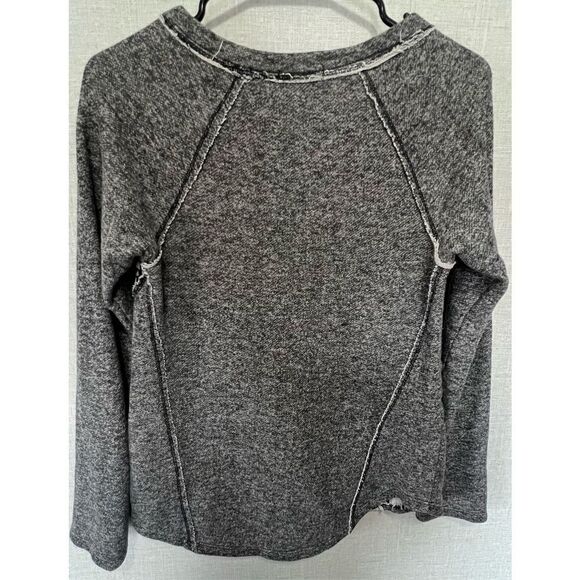 Jolt Distressed Long Sleeve Crewneck With Cheetah Print On Front - Picture 3 of 4